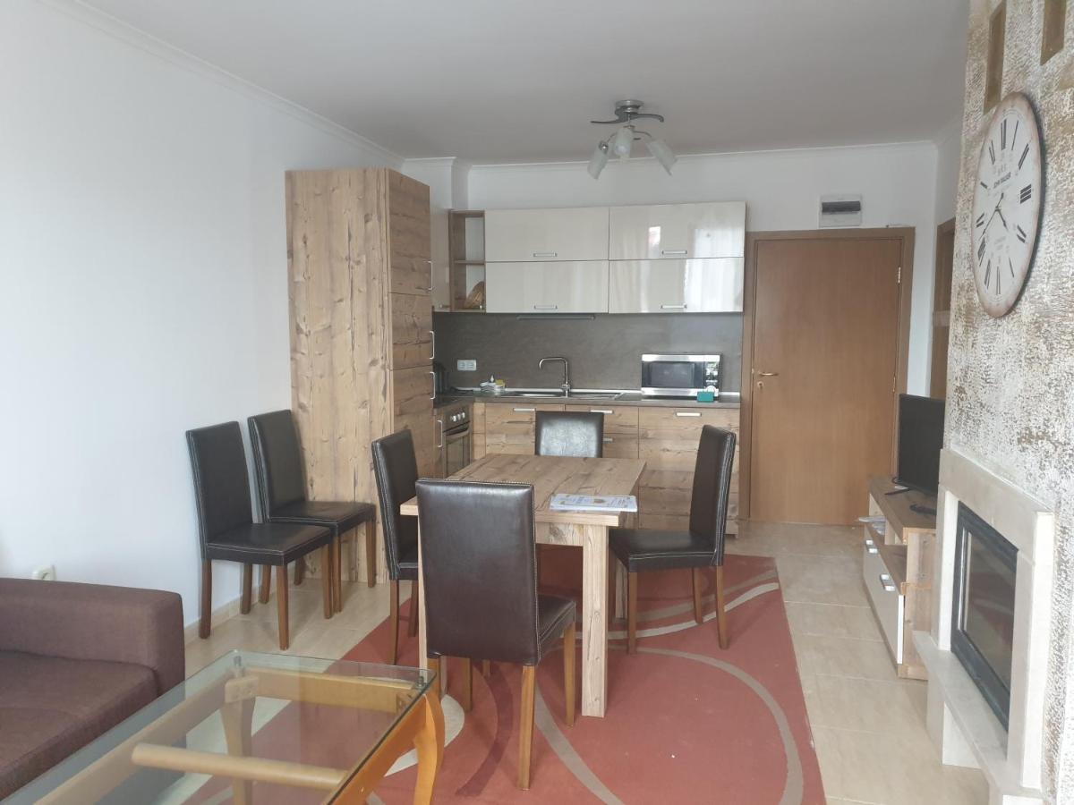 Grand Monastery Hotel Apartments Παμπόροβο Εξωτερικό φωτογραφία